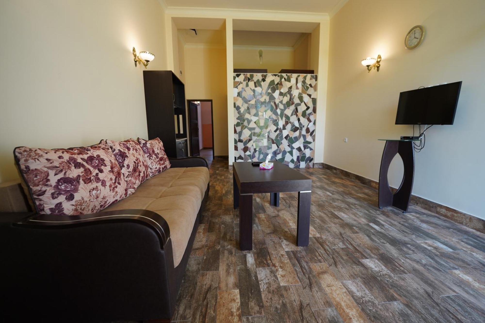 Maria Resort Sevan Rum bild