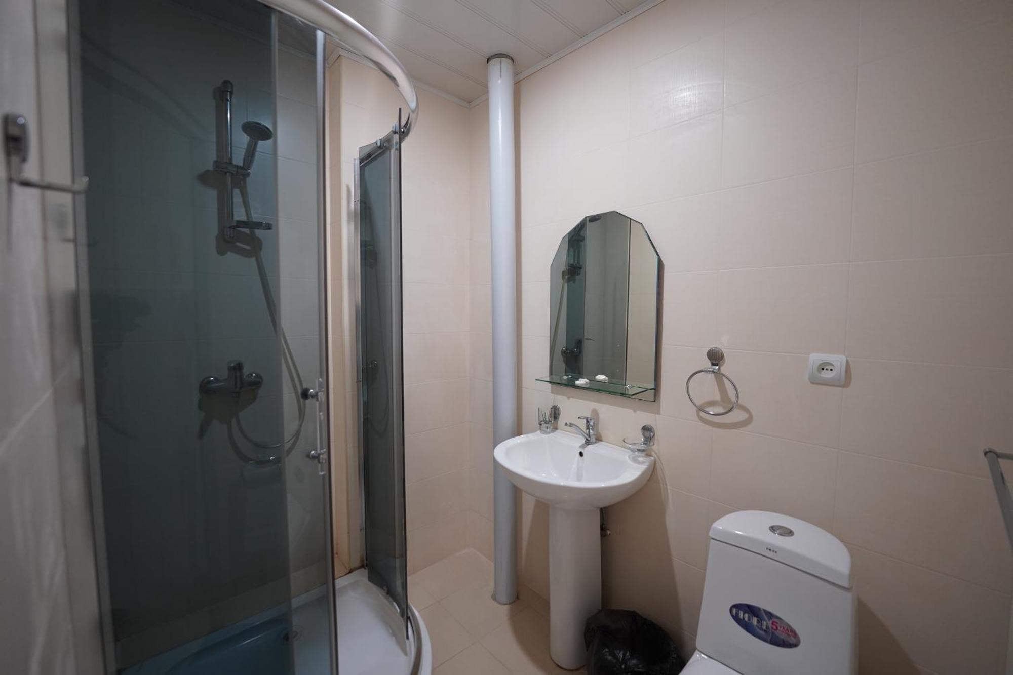 Maria Resort Sevan Rum bild